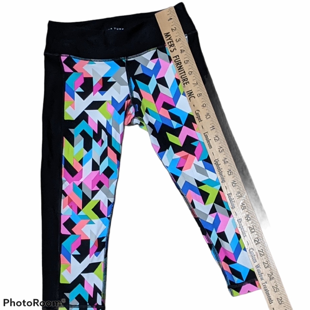 4/$25  Trina Turk work out Capris XS - Picture 6 of 9